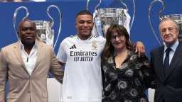 فايزة العماري والدة مبابي تهاجم...