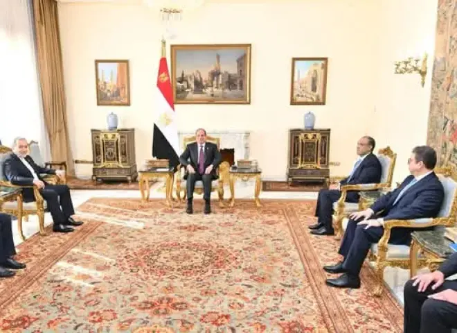 عاجل.. الرئيس السيسي يستقبل وزير الخارجية الإيراني عباس عراقجي